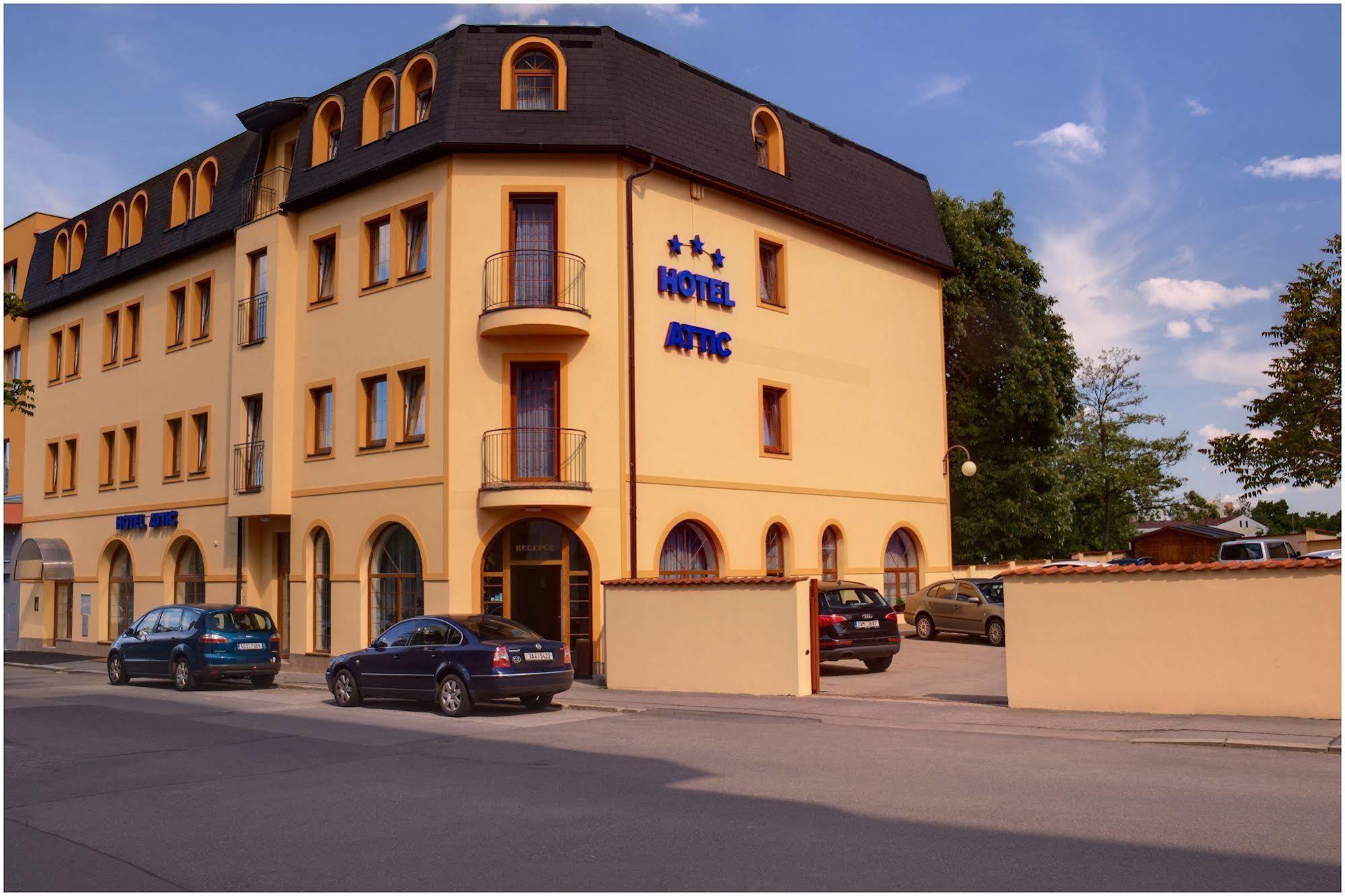 Attic Hotel Πράγα Εξωτερικό φωτογραφία