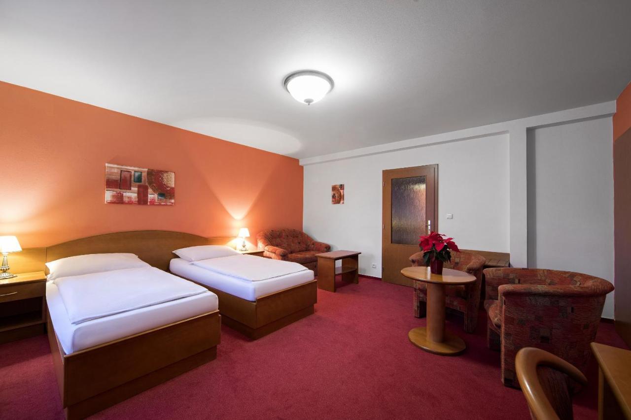 Attic Hotel Πράγα Εξωτερικό φωτογραφία